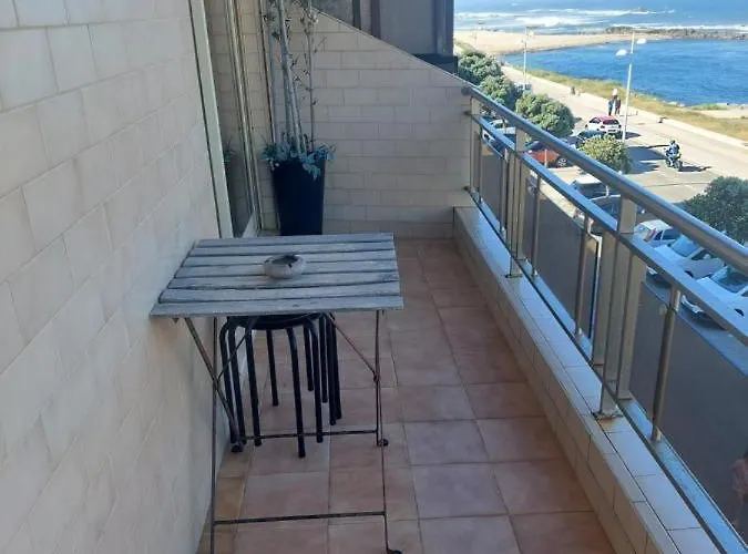 Frente Barcos Do Mar *